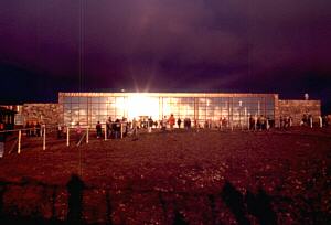 Gwny budynek Orodka Przyldka Pnocnego (widok od globusa)